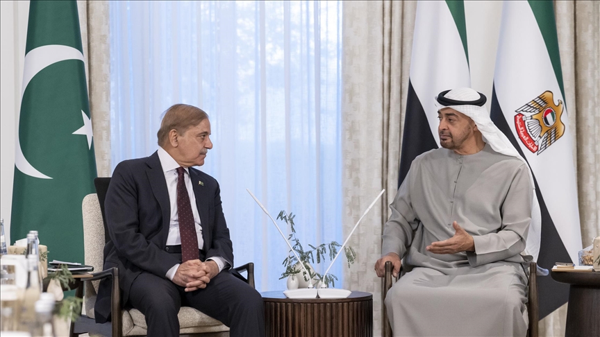 الإمارات وباكستان تبحثان تعزيز التعاون ودعم جهود السلم بالمنطقة