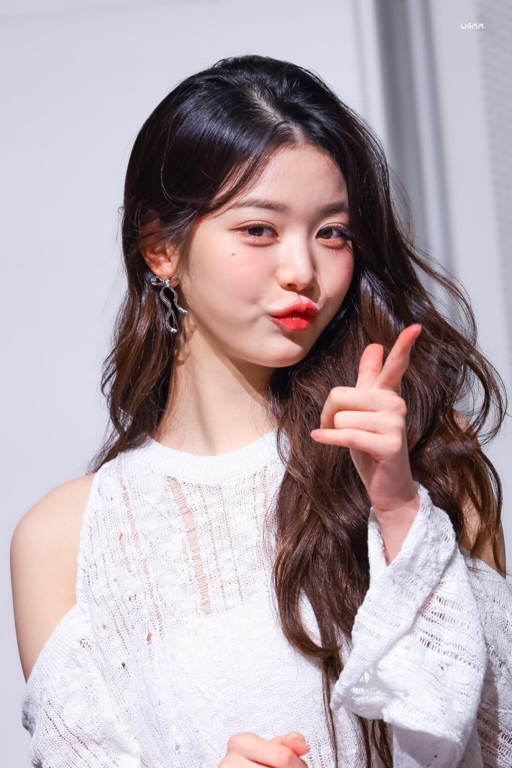250329 تحديث مشجعي Wonyoung