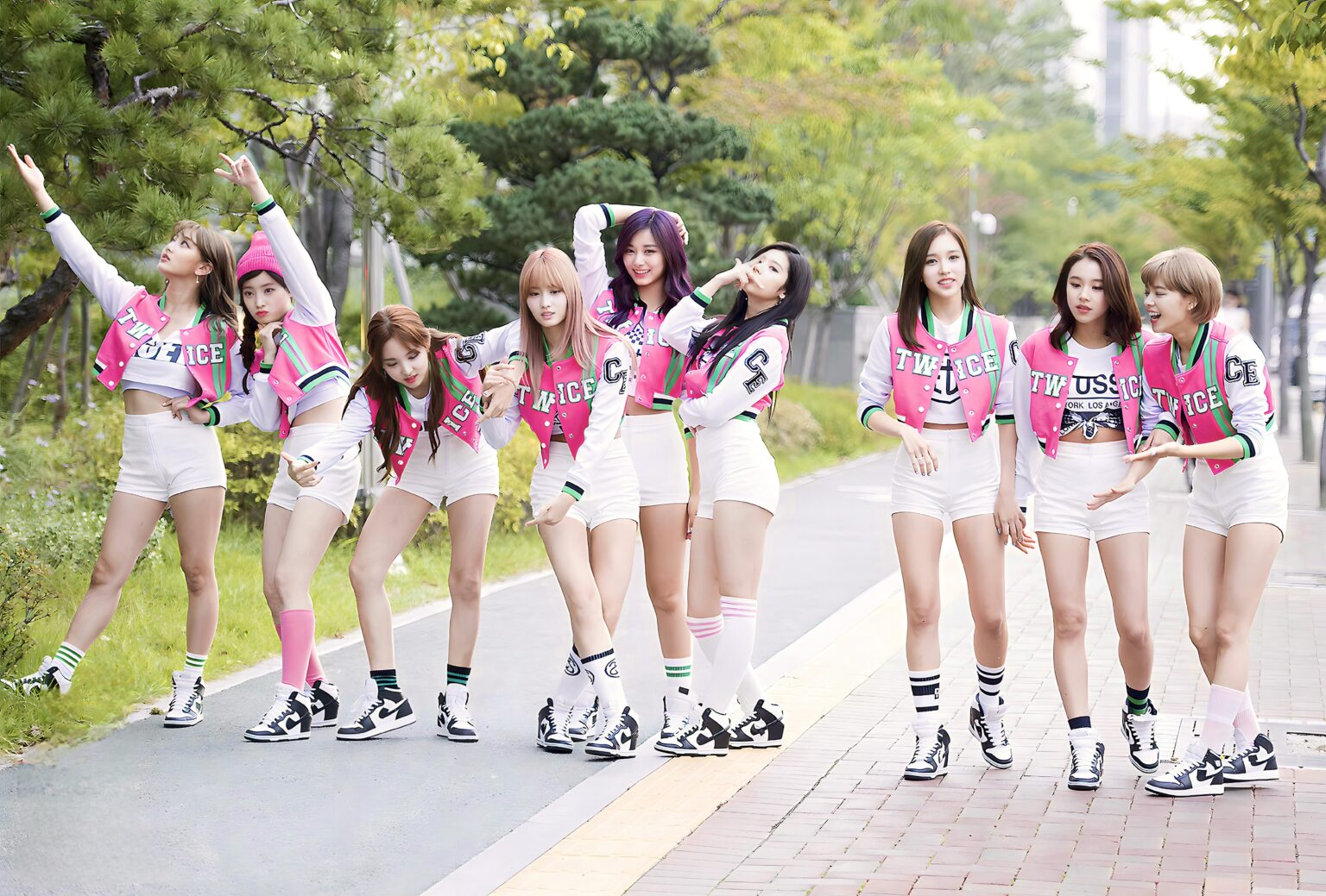 أحذية رياضية أثناء الهتاف