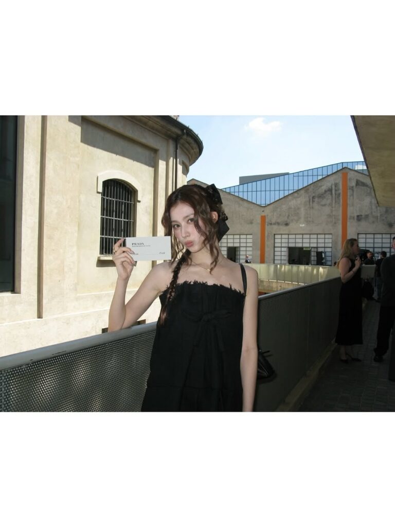 250624 Sana Instagram Update - Shorts Restaurant Prada💛🩶