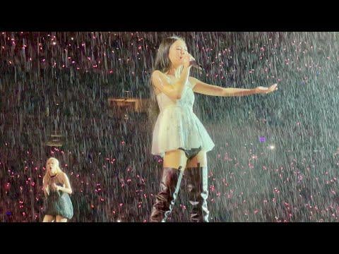 230812 Blackpink - Full Rain Concert 8 من 10: اللعب مع Fire / Tg / SD Live @ MetLife 4K Fancam