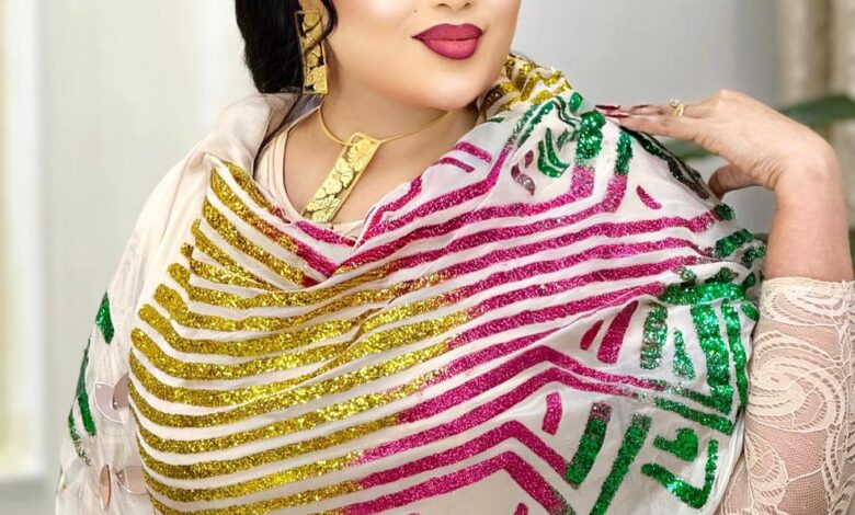 شاهد بالفيديو.. الفنانة توتة عذاب تشعل حفل غنائي بوصلة رقص مثيرة وساخرون: (هدى عربي برو ماكس) 1 توتة عذاب