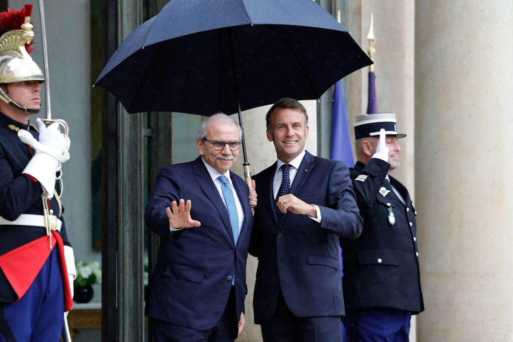 كيف يقبل سلام بسماع الشروط الفرنسية؟ – جريدة الأخبار كيف يقبل سلام بسماع الشروط الفرنسية؟ - جريدة الأخبار