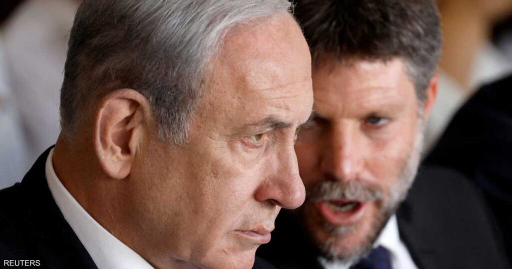 في اجتماع مغلق.. سموتريتش “الغاضب” يتهم نتنياهو بـ”الخيانة” في اجتماع مغلق.. سموتريتش "الغاضب" يتهم نتنياهو بـ"الخيانة"