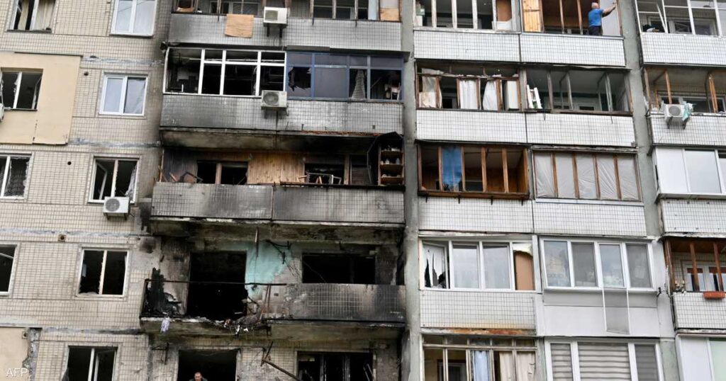 روسيا تشن هجمات على غرب أوكرانيا بطائرات مسيرة وصواريخ روسيا تشن هجمات على غرب أوكرانيا بطائرات مسيرة وصواريخ