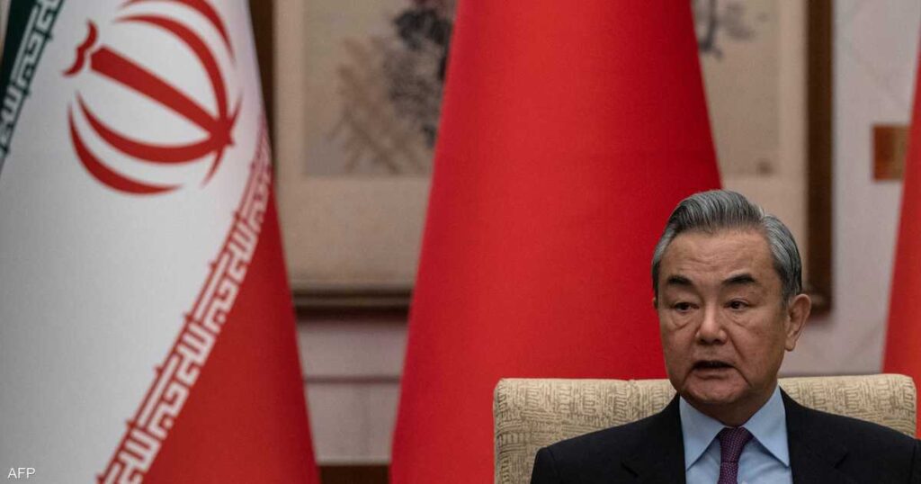 الصين تؤكد دعمها لإيران في مقاومة "الهيمنة والاستقواء"