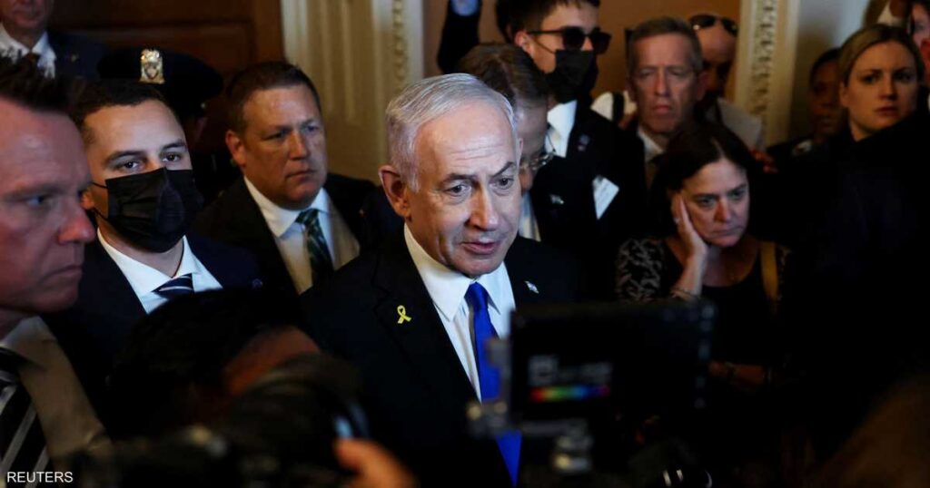 نتنياهو يعود إلى إسرائيل بعد تصريح "هزيمة حماس"