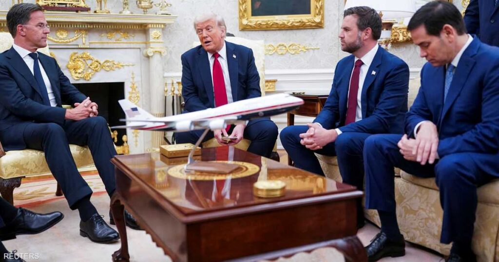 ترامب "غير مسرور" من بوتين ويمنحه مهلة 50 يوما لوقف الحرب