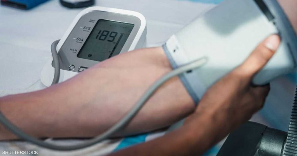 دراسة: الأطباء يتجاهلون "سببا شائعا" لارتفاع ضغط الدم