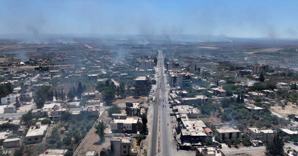 اشتباكات بين عشائر ومقاتلين دروز في محيط السويداء اشتباكات بين عشائر ومقاتلين دروز في محيط السويداء