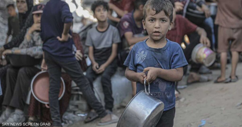 31 شخصية إسرائيلية بارزة تدعو لفرض عقوبات قاسية على إسرائيل 31 شخصية إسرائيلية بارزة تدعو لفرض عقوبات قاسية على إسرائيل