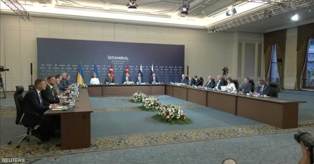 أوكرانيا تقترح قمة لإنهاء الحرب وروسيا تريد هدن قصيرة