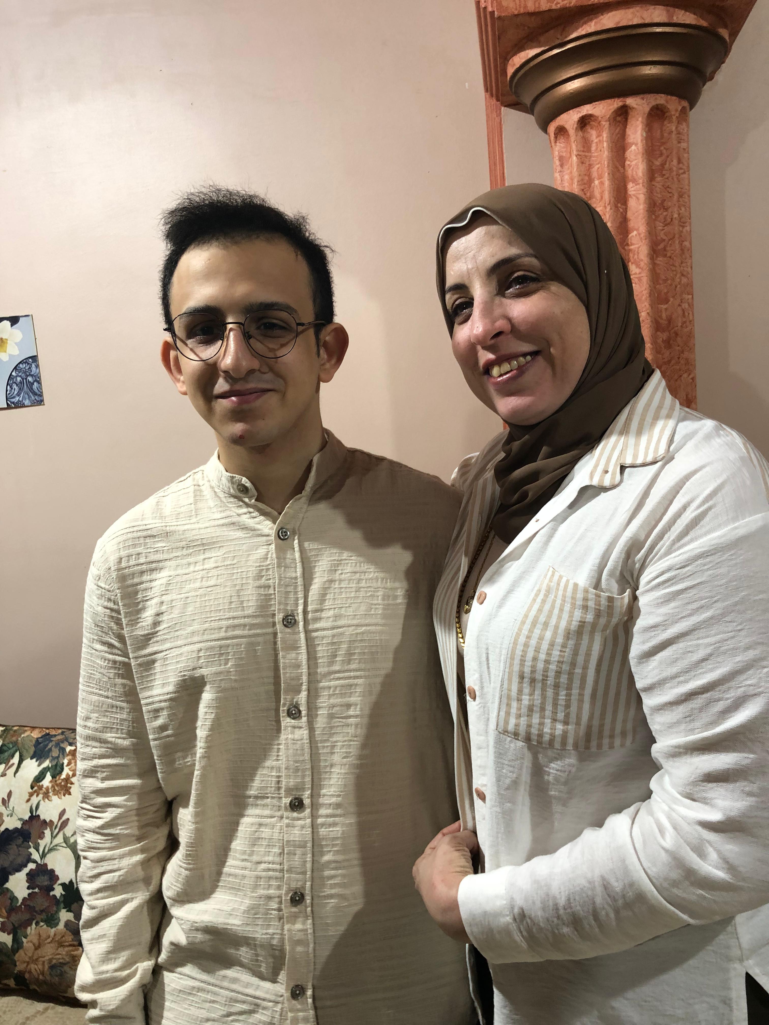 فرحة في منزل عمر سعد الدين الأول على الجمهورية في مدارس Stem (2)