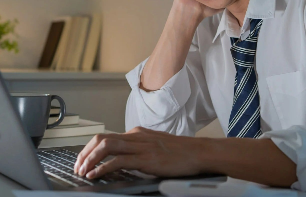 العمل لساعات اضافية