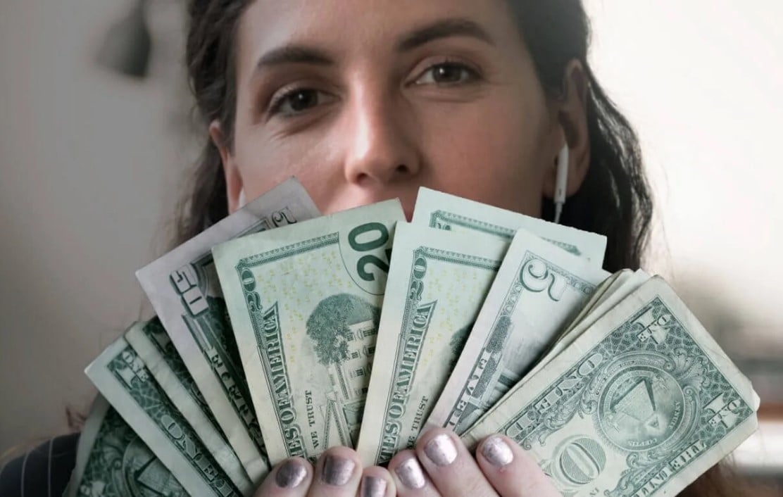 الحصول على المال