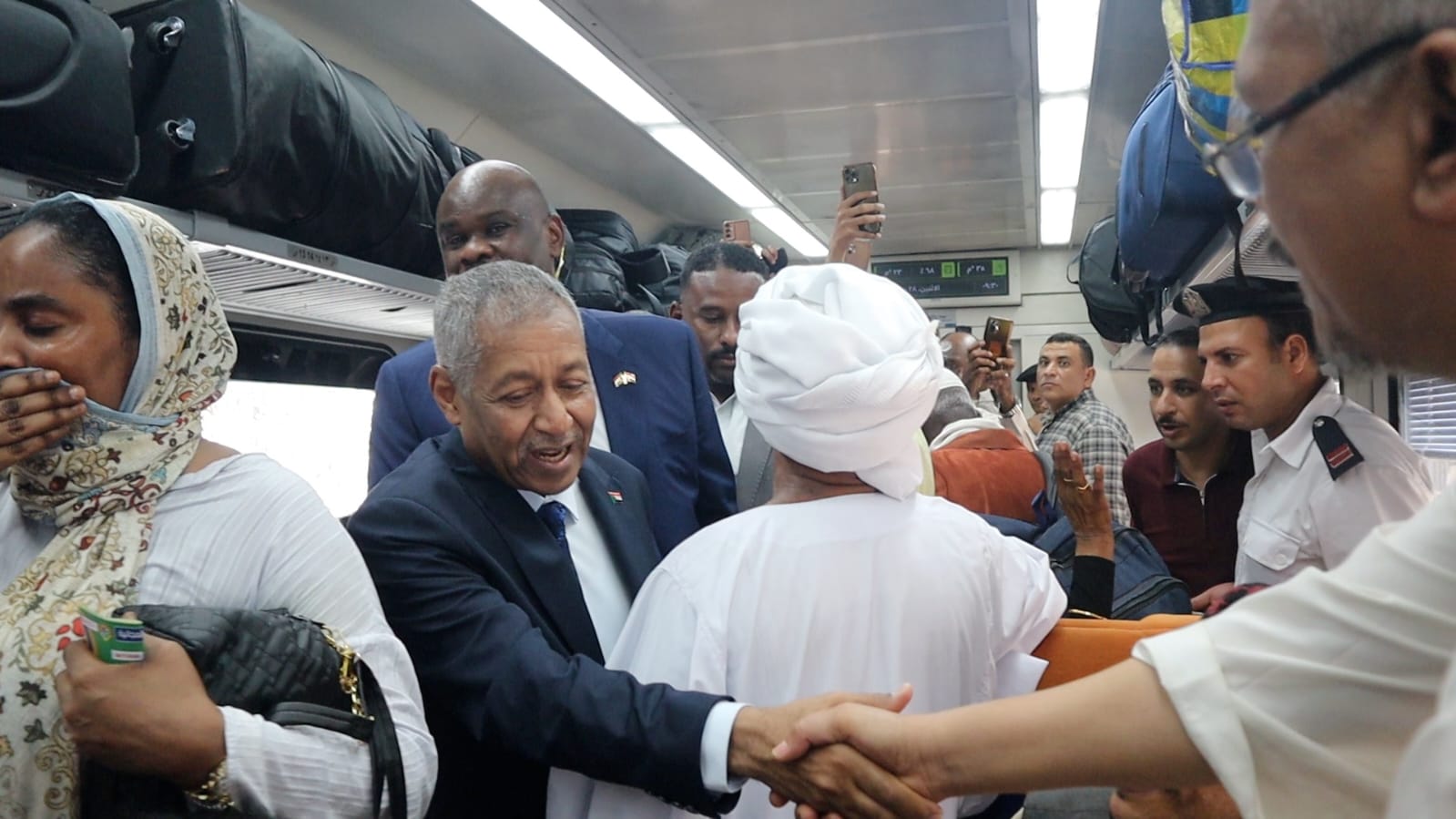 السوادنيون يرحلون عن مصر