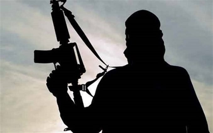 الديار: قادة حزبيون هددوا بتفجير الشارع