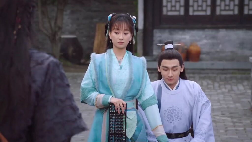 تحمي زوجها و تمنعهم من أخذه للإستجواب ( الزوجة فوق كل شيء)