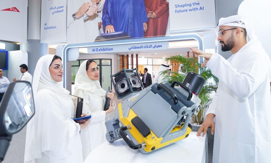 «طرق دبي» تنظم معرضاً للذكاء الاصطناعي وتتبنّى أفضل الممارسات العالمية «طرق دبي» تنظم معرضاً للذكاء الاصطناعي وتتبنّى أفضل الممارسات العالمية