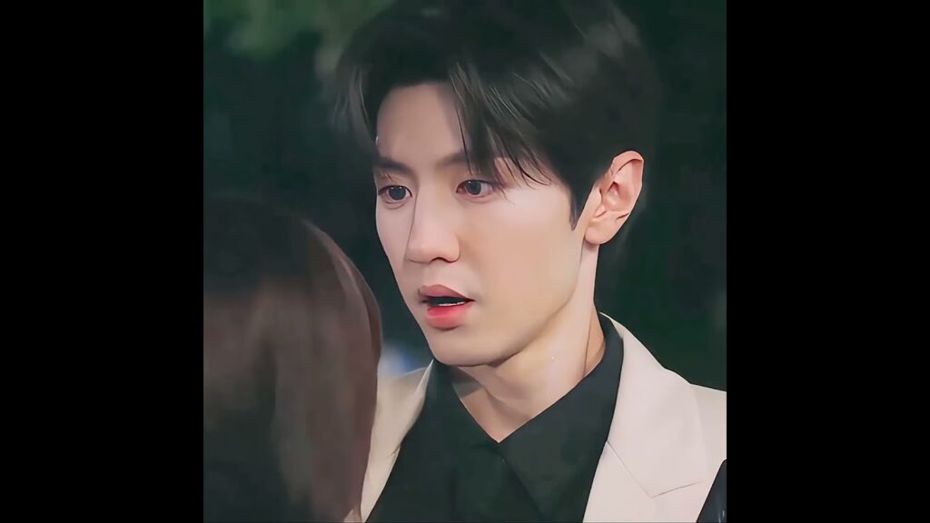 حنانها و اهتمامها به💕  #HiddenLove #حب_خفي #zhaolusi #chenzheyuan #cdrama #youku