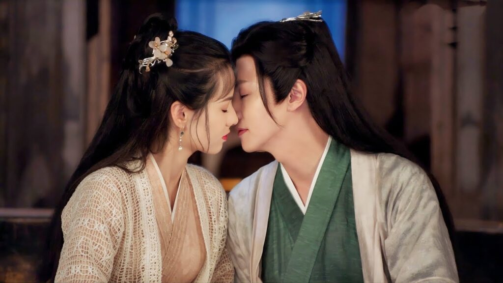 يحكم على بطلتنا بالإعدام فيزيف زوجها الأمير موتها ويهرب معها للريف متخليا عن كل شيء❤️من "قدر الحب"