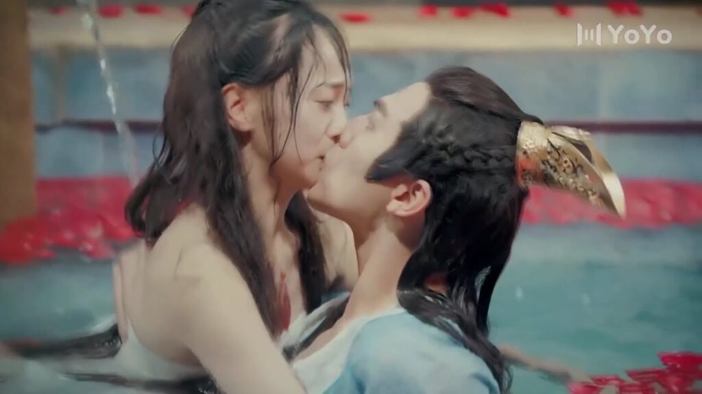 فتاة تنتقع الى العصر القديم و تظهر في حمام الملك❤️🔥( قدري العزيز)