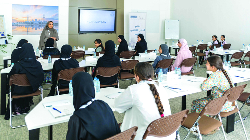 تحت مظلة «الشباب الباني».. إطلاق «الدليل الثقافي الصغير» تحت مظلة «الشباب الباني».. إطلاق «الدليل الثقافي الصغير»
