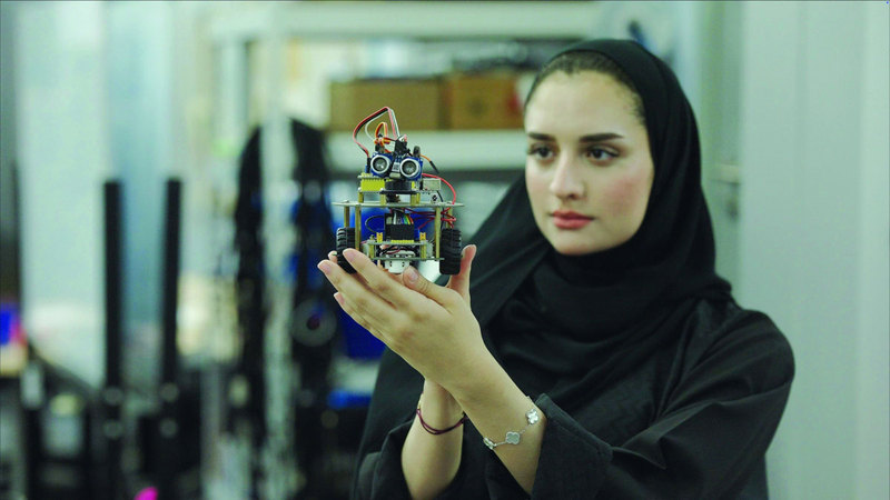 براءة اختراع لتطوير روبوتات ذكية لصيانة الأنابيب تحت الأرض