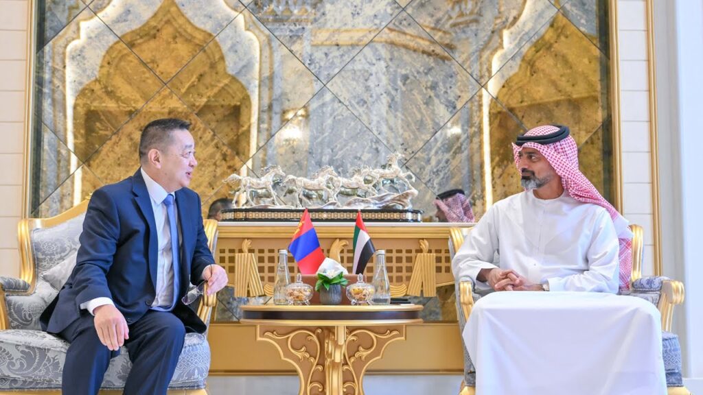 عمار بن حميد يبحث مع سفير منغوليا سبل تعزيز التعاون الثنائي