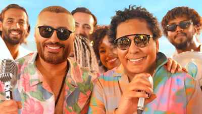 كيف احتفل تامر حسني ومحمد منير بـ"الذوق العالي"؟ (فيديو)