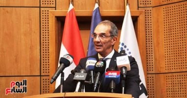 وزير الاتصالات يتابع حريق سنترال رمسيس.. واستعادة الخدمة خلال ساعات وزير الاتصالات يتابع حريق سنترال رمسيس.. واستعادة الخدمة خلال ساعات