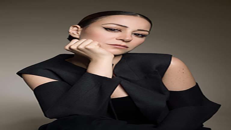 أول تعليق من منة شلبي بعد شائعات وفاة والدتها أول تعليق من منة شلبي بعد شائعات وفاة والدتها