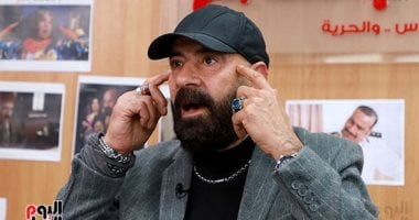 22 عاما على "اللى بالى بالك".. مكالمة من الزعيم أسعدت محمد سعد بعد عرض الفيلم