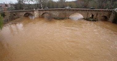 مصرع 24 شخصا وفقدان 23 طفلا إثر وقوع فيضانات بولاية تكساس الأمريكية