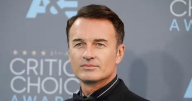 وفاة الممثل الأسترالي جوليان مكمان عن 56 عاما بعد صراع مع السرطان وفاة الممثل الأسترالي جوليان مكمان عن 56 عاما بعد صراع مع السرطان