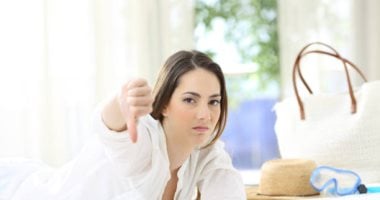 4 أبراج ابعد عنهم طول الصيف.. السرطان يميل للعزلة والحوت ينفعل بسرعة