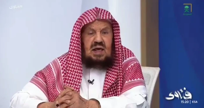 صحيفة المرصد - هل الاشتراك في صناديق استثمارية تقدم أرباحًا مضمونة جائزة شرعا؟.. بالفيديو: الشيخ المنيع يجيب