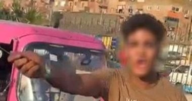 ضبط سائق توك توك هدد مواطنا بضربه بمفك.. فيديو