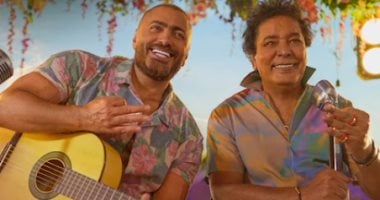 محمد منير بعد برومو دويتو الذوق العالى: الأغنية مفاجأة.. وتامر حسنى مجتهد