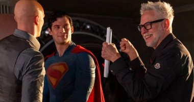 جيمس جان يكشف: لم أشعر بالضغط أثناء تصوير "سوبرمان"... والمتعة كانت دافعى