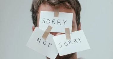 أبراج لا تعتذر بسهولة وكبريائهم يرفض الندم.. برج الجدي يفضل الصمت أبراج لا تعتذر بسهولة وكبريائهم يرفض الندم.. برج الجدي يفضل الصمت