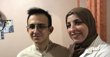 والدة الطالب الأول على الجمهورية فى مدارس Stem: هديتنا له عمرة.. فيديو