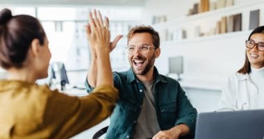 4 أبراج تفرح لنجاح غيرها ولو كانت حزينة من جواها.. برج الحوت الأبرز 4 أبراج تفرح لنجاح غيرها ولو كانت حزينة من جواها.. برج الحوت الأبرز