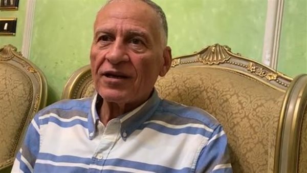 كذب وافتراء.. السكرتير الخاص لـ مبارك يكشف حقيقة ارتباطه بـ إيمان الطوخي سرًا وإنجابه مروة صاحبة شائعة تجارة الأعضاء| بث مباشر