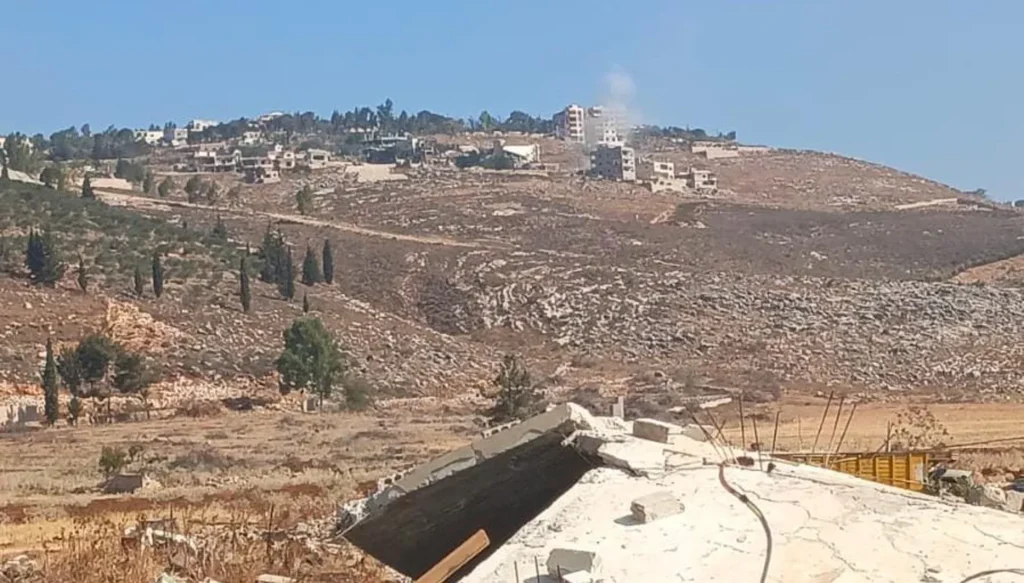 ‘حزب الله’ ينعى مقاتلاً بعد استهداف إسرائيلي في وطى الخيام جنوبي لبنان (صور) 'حزب الله' ينعى مقاتلاً بعد استهداف إسرائيلي في وطى الخيام جنوبي لبنان (صور)