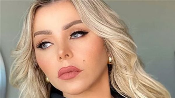 إثر سقوط سقف قاعة داخل أحد الفنادق.. إصابة الفنانة رزان مغربي ونقلها للمستشفى