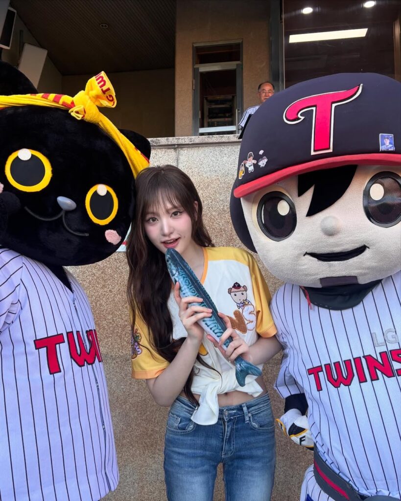 250701 zzanmang_lucky instagram تحديث مع Liz