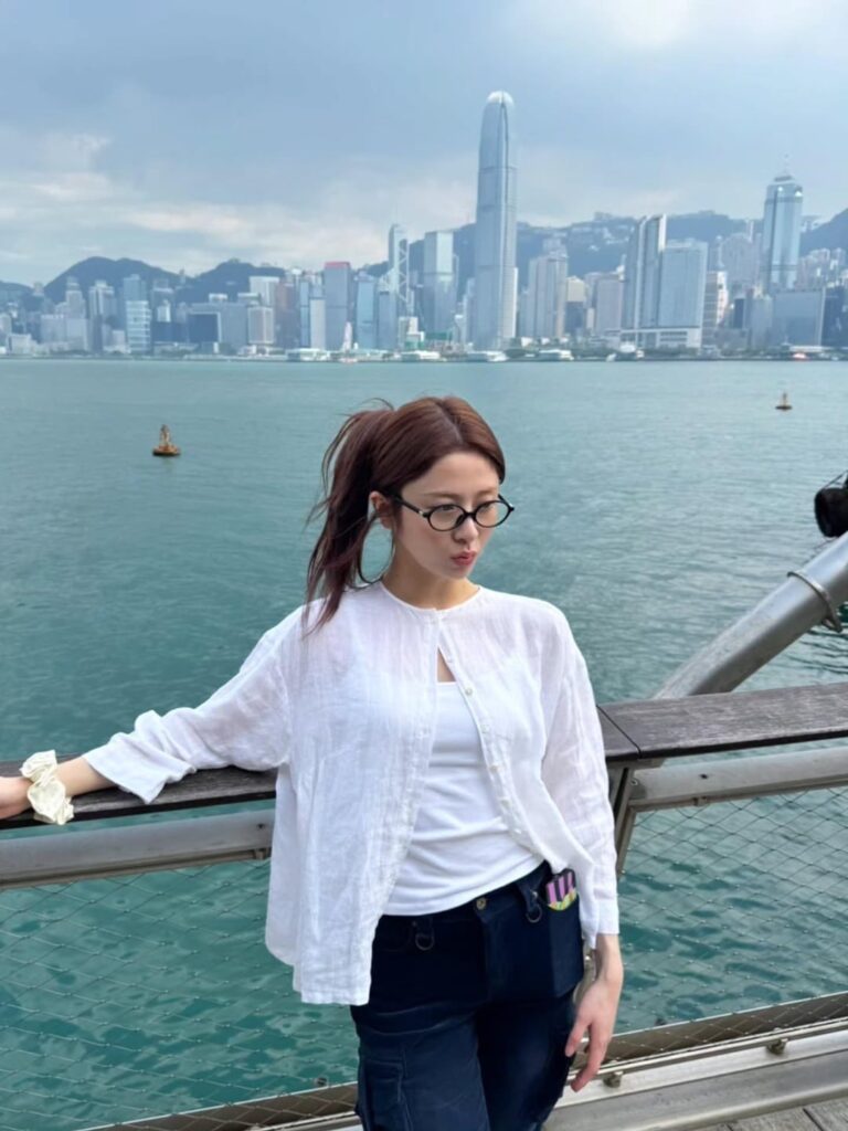 250725 تحديث Huh Yunjin Instagram