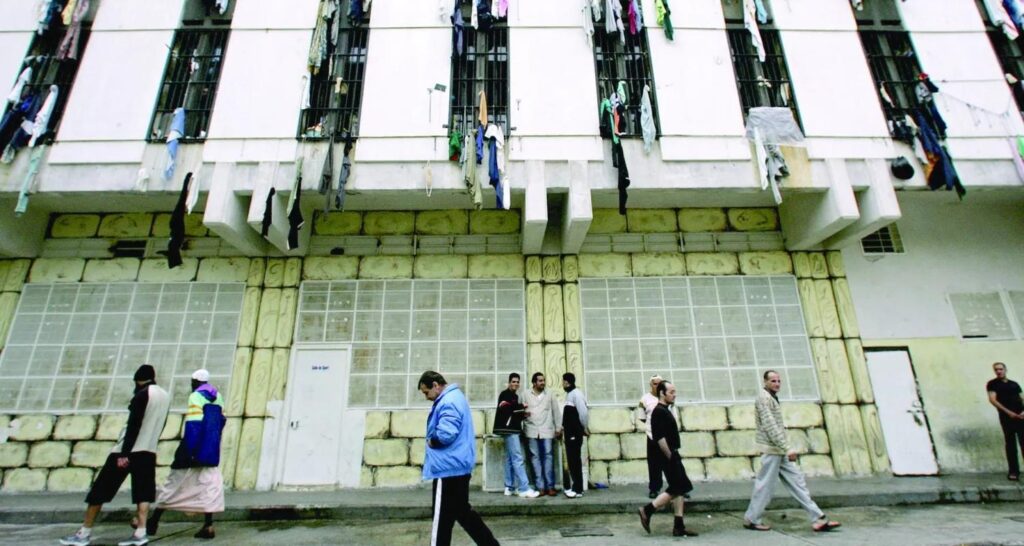 ملفّ السجناء السوريين يربك لبنان.. وتوقيع اتفاقية قريباً؟ ملفّ السجناء السوريين يربك لبنان.. وتوقيع اتفاقية قريباً؟