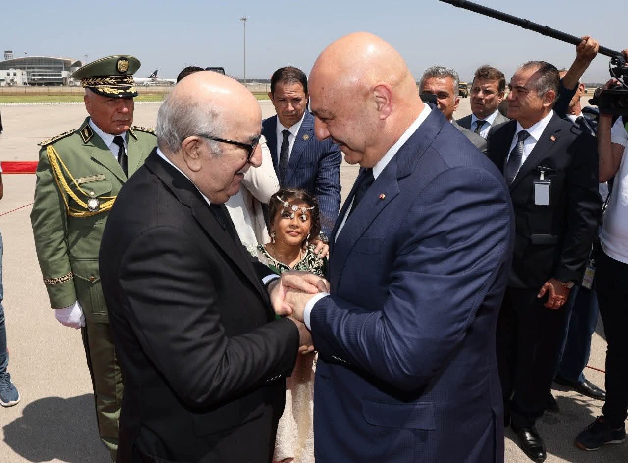 عون وتبون (الرئاسة الجزائرية)